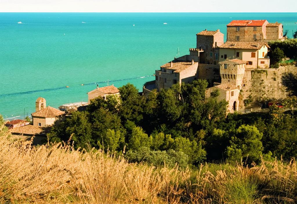 B&B La Torretta Sul Borgo Grottammare Exterior foto